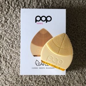 POP Sonic Leaflet Facial Extoliator